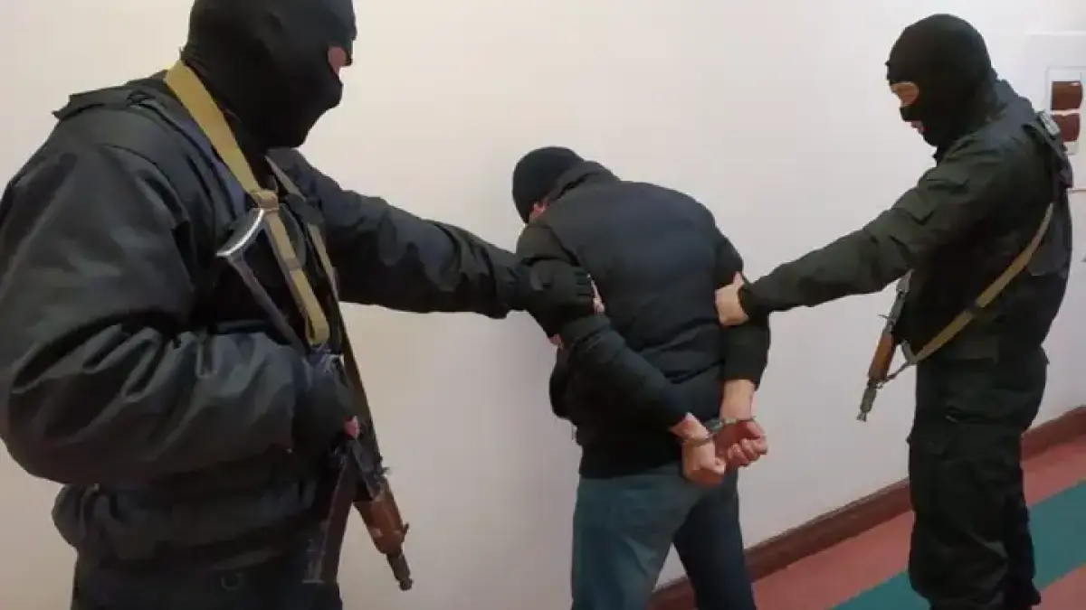 Сбежавшего с оружием казахстанского сержанта поймали спецназовцы