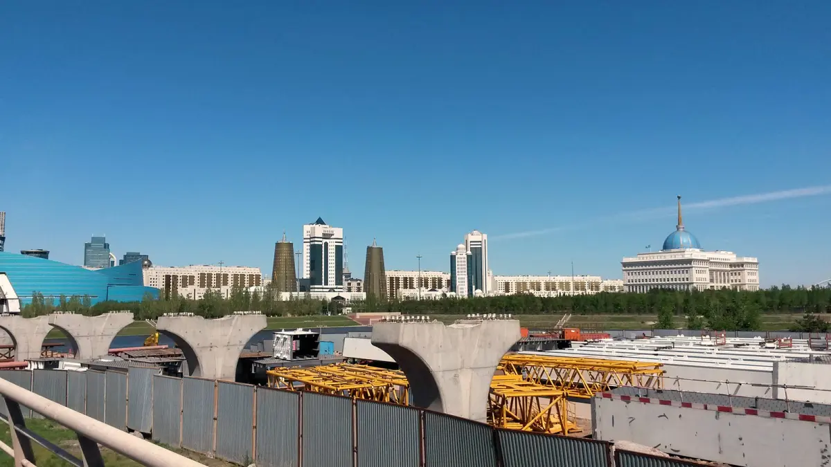 Bridge construction in Astana, May 2019