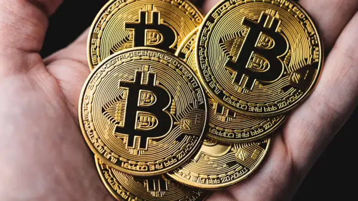 Пенсионные фонды начали вкладываться в биткоин
