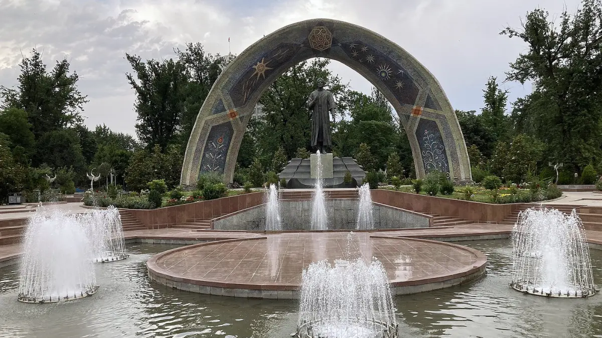Парк в Душанбе