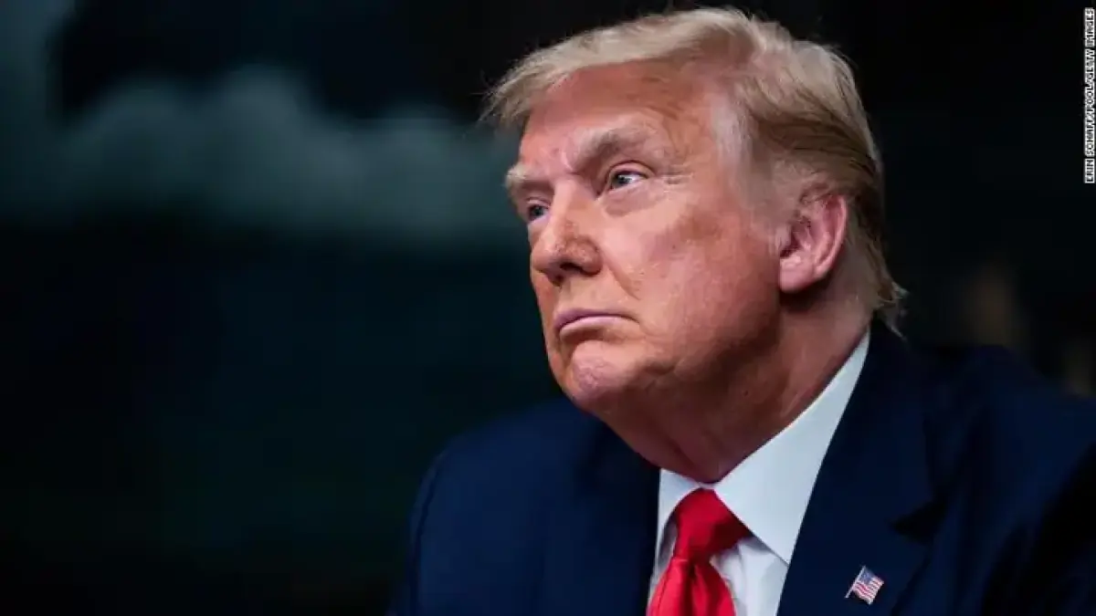Трамп собирается помиловать самого себя и своих родных