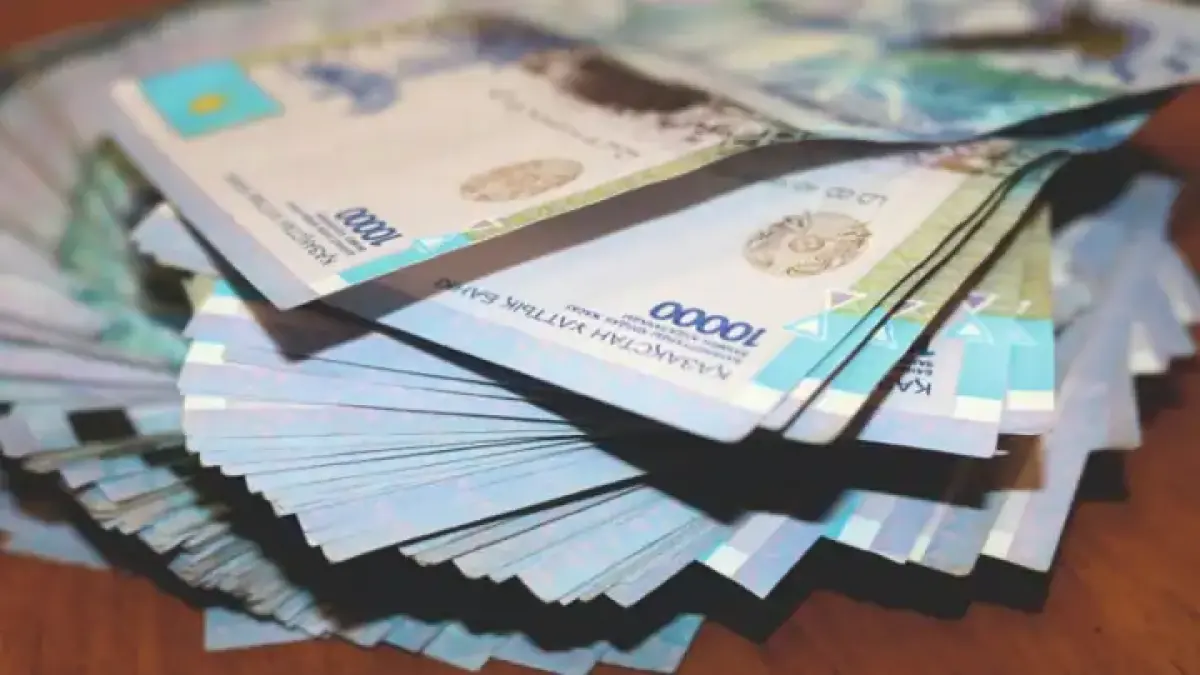 Более 15 миллиардов тенге обналичили преступники в Карагандинской области