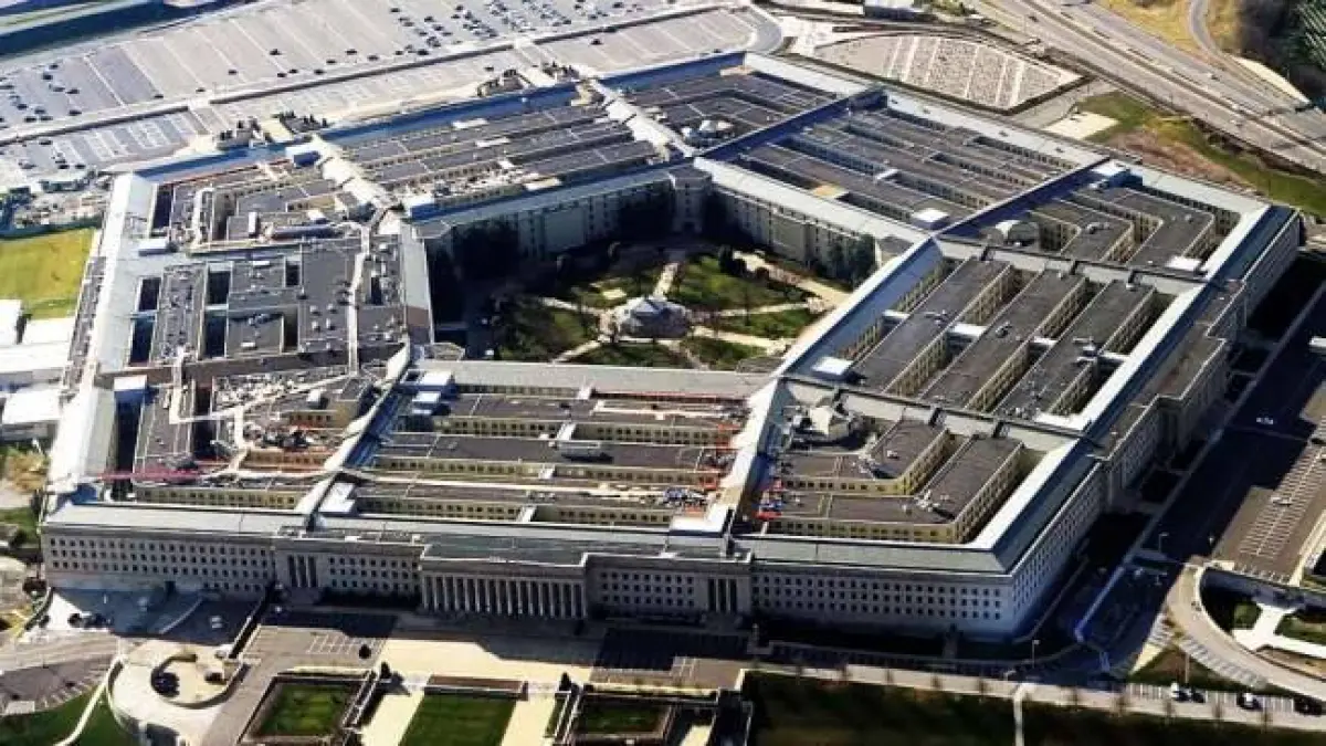 США: Коалиция разбомбила в Сирии 116 цистерн с топливом