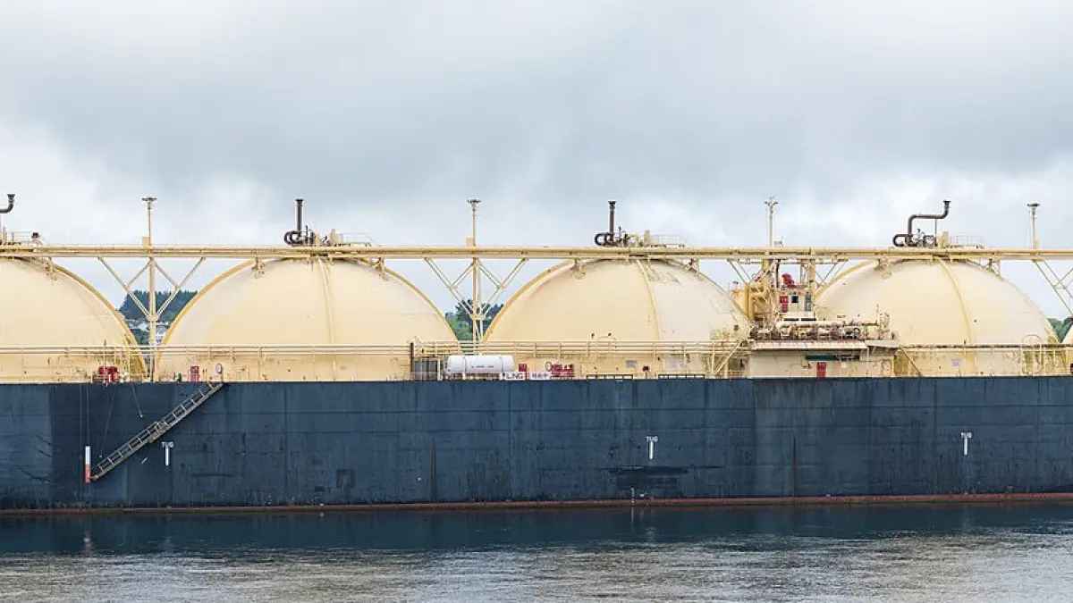 An LNG tanker