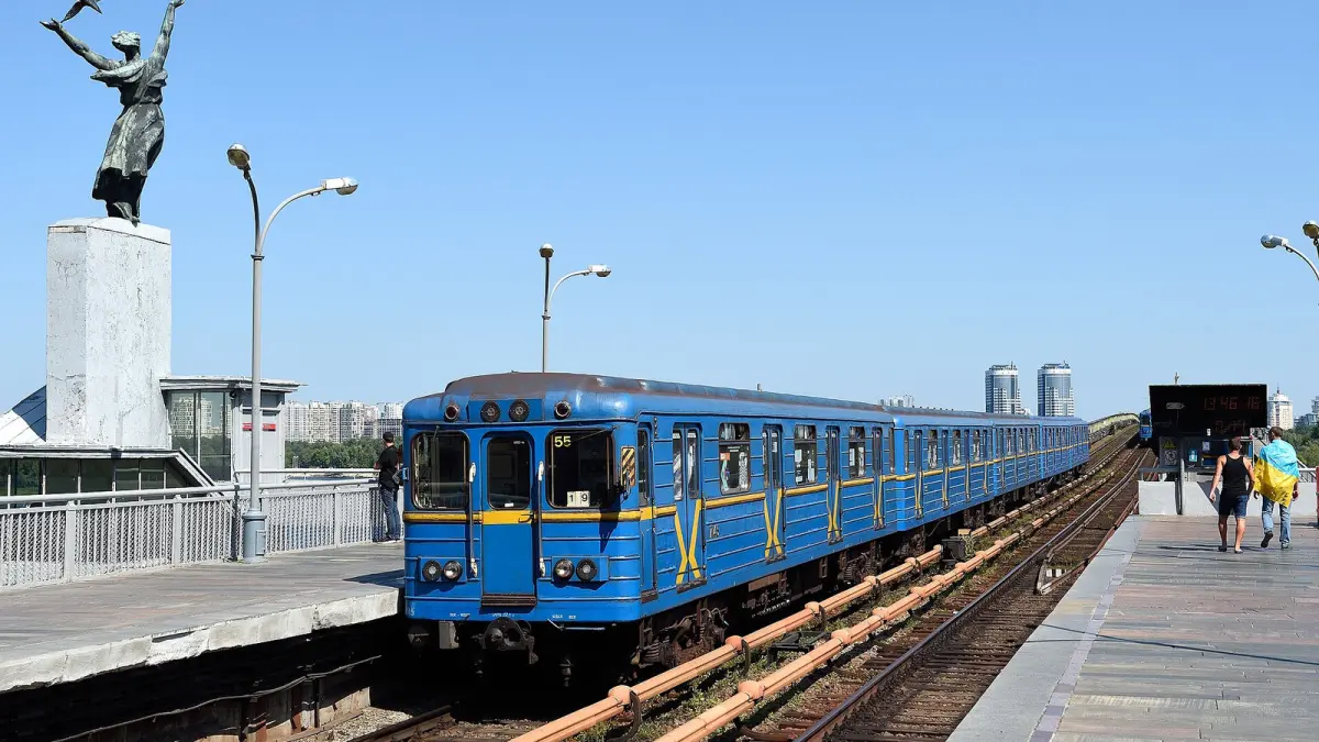 Метро Киева