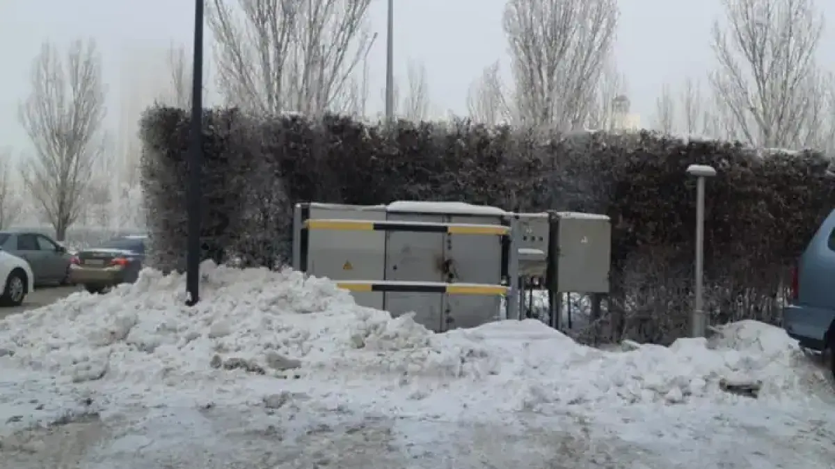 Снежные штрафы на миллион тенге выписали нерадивым КСК в Нур-Султане