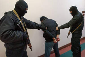 Сбежавшего с оружием казахстанского сержанта поймали спецназовцы 