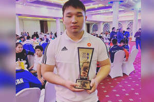 Казахстанец Рахат Бекболат признан лучшим штангистом Азии 