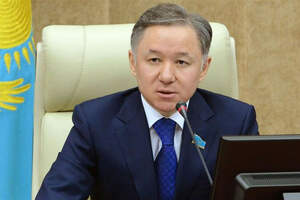 Спикер парламента Казахстана заразился COVID 