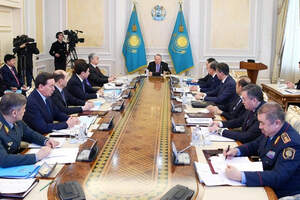 Назарбаев о кордайских беспорядках: работайте на опережение 
