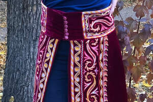 Казахскую юбку-белдемше продвигают в мировую моду 