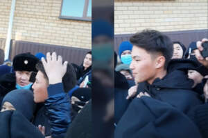 Популярного чабана из TikTok арестовала полиция Казахстана. Видео 