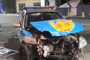 Четыре автомобиля жестко столкнулись в Шымкенте, за двумя из них сидели полицейские 