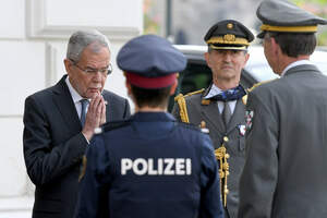 Президент Австрии нарушил карантин и извинился 