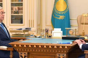 Токаев поручил поддержать казахстанские СМИ 