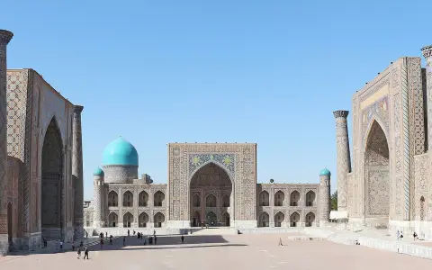 Площадь Регистан в Самарканде