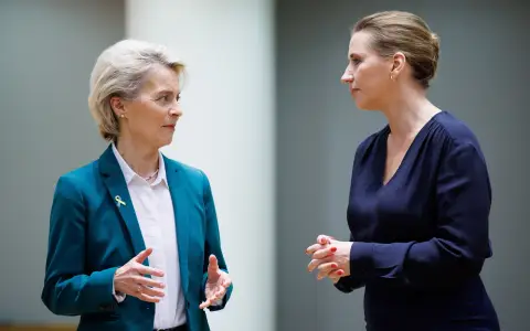 Ursula von der Leyen and Mette Frederiksen at the European Council in Brussels, October 2022