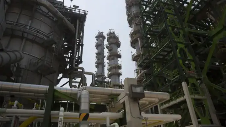 Мексика застраховалась на миллиарды от падения цен на нефть. Вот кто умный