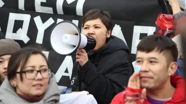 Токаев подписал новый закон о митингах