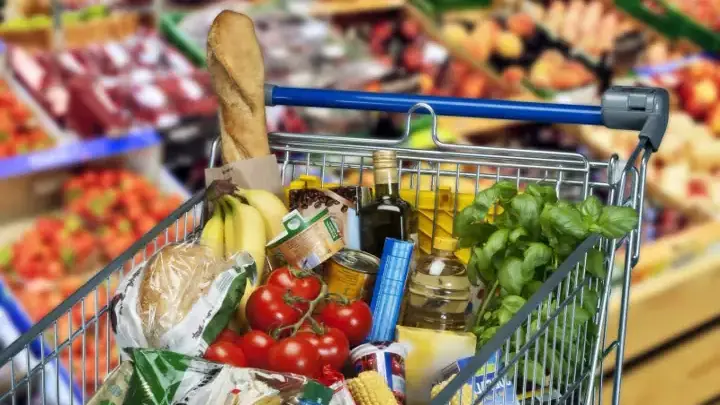 Бесперебойно снабжать продуктами питания граждан поручил Токаев