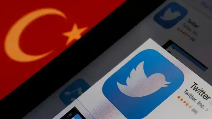 Twitter принял условия властей Турции