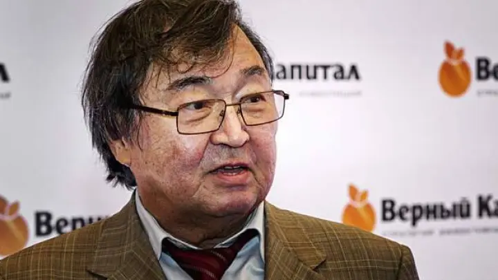 Олжас Сулейменов: Будущее за социализмом