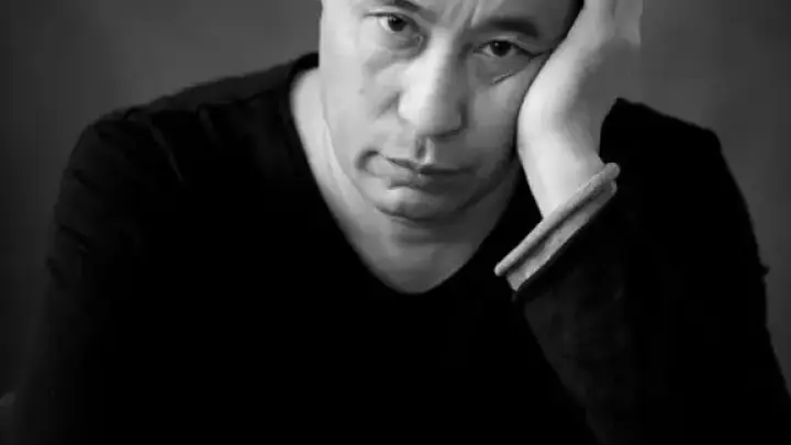 Ермек Турсунов: Я бы стер эту хрень в инстаграмах и фейсбуках