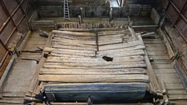 Китай: Обнаружен супер-клад в 10 тонн старинных монет и изделий из золота