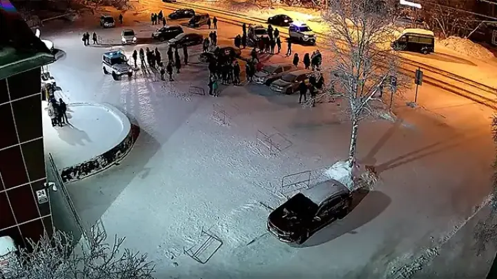 Школьники избили полицейских после дискотеки