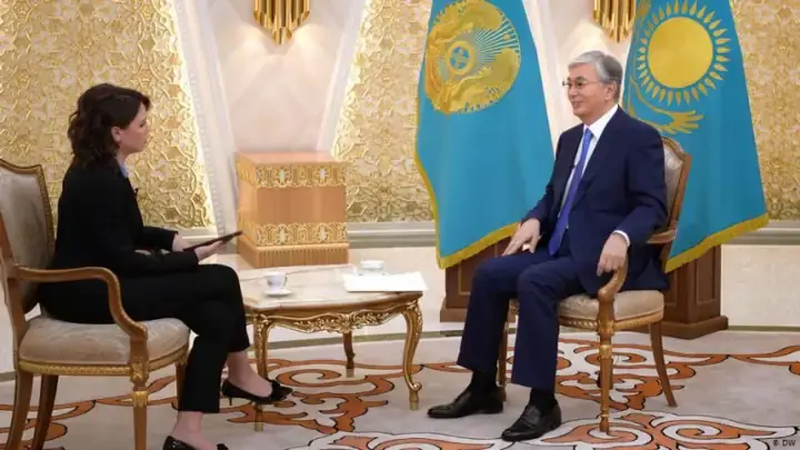 Токаев рассказал о китайских лагерях и культе личности в Казахстане