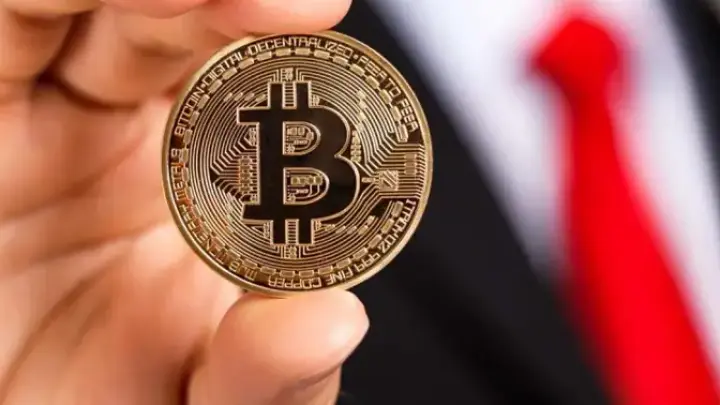 Биткоин рвется вверх в цене