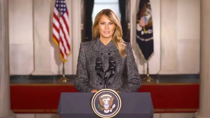 Мелания Трамп достойно попрощалась с американцами. Видео