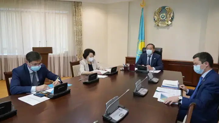 Министра культуры и спорта вызвали "на ковёр"