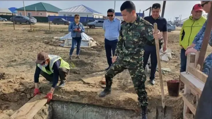 Пропавшего в Атырау малыша нашли. Мертвым в септике