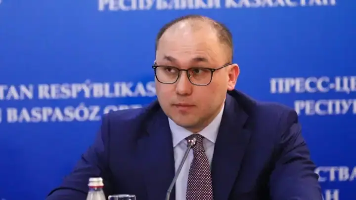 Слухи о смене власти в Казахстане опроверг министр Абаев