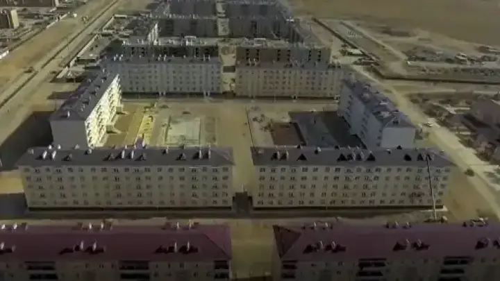 Новые дома Туркестана трещат во швам. Жители в ужасе. Видео