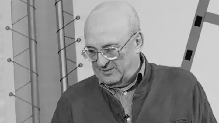 Режиссер фильма «Приключения Электроника» умер в Америке