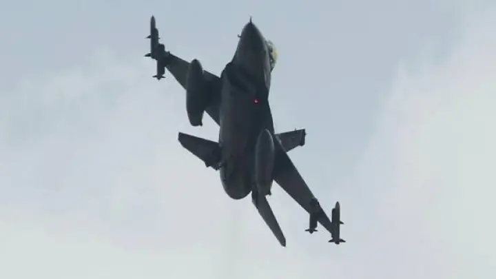 Авиация РФ продолжит бомбежки террористов в Сирии