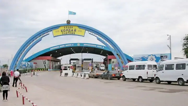 Погранпост «Кордай» временно закрыли для автотранспорта