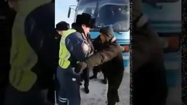 Спасены 56 замерзающих граждан Узбекистана на трассе Павлодар - Нур-Султан