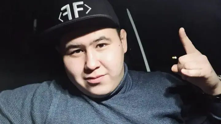 Ургант ждет звездного Иманбека в гости. Видео