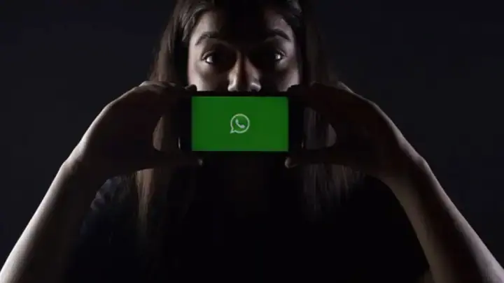WhatsApp атаковал «новогодний» вирус