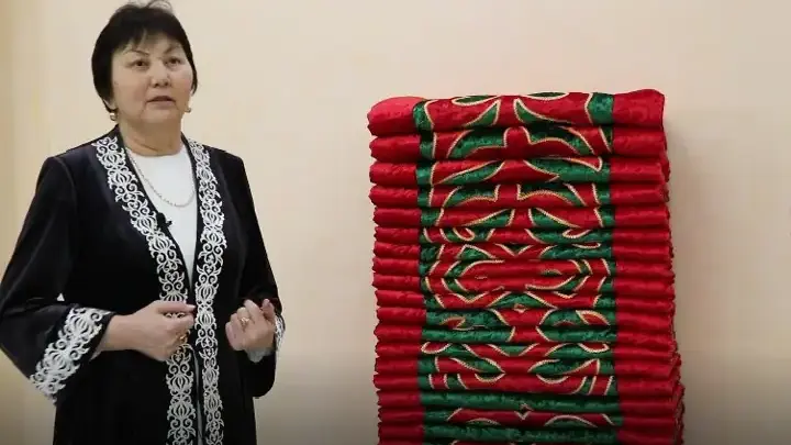 Самое большое корпе сшили в Казахстане