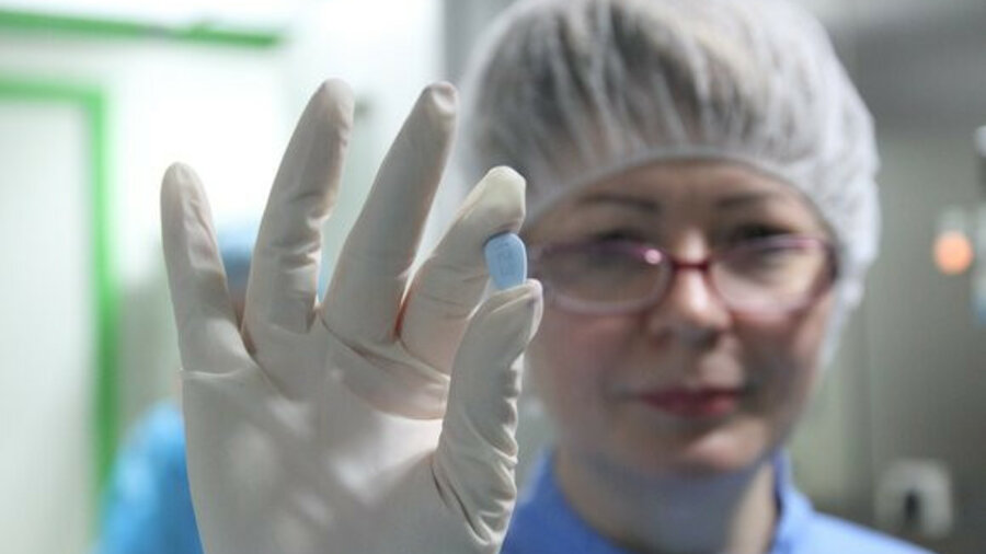 Четыре лекарства против коронавируса создали в России 
