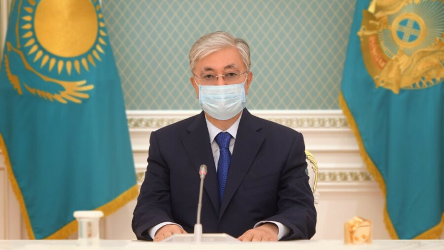 Токаев объявил 13 июля Днем национального траура по жертвам пандемии 