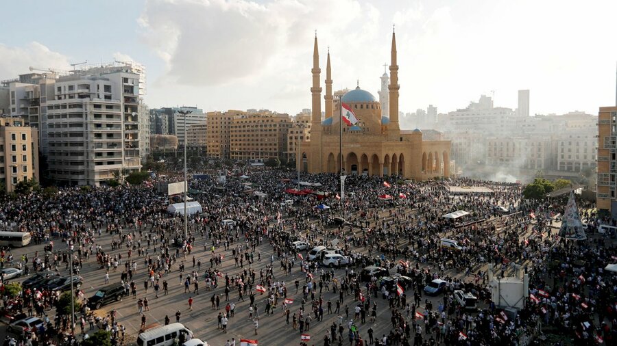 Протесты в Бейруте: протестующие заняли здание МИД 
