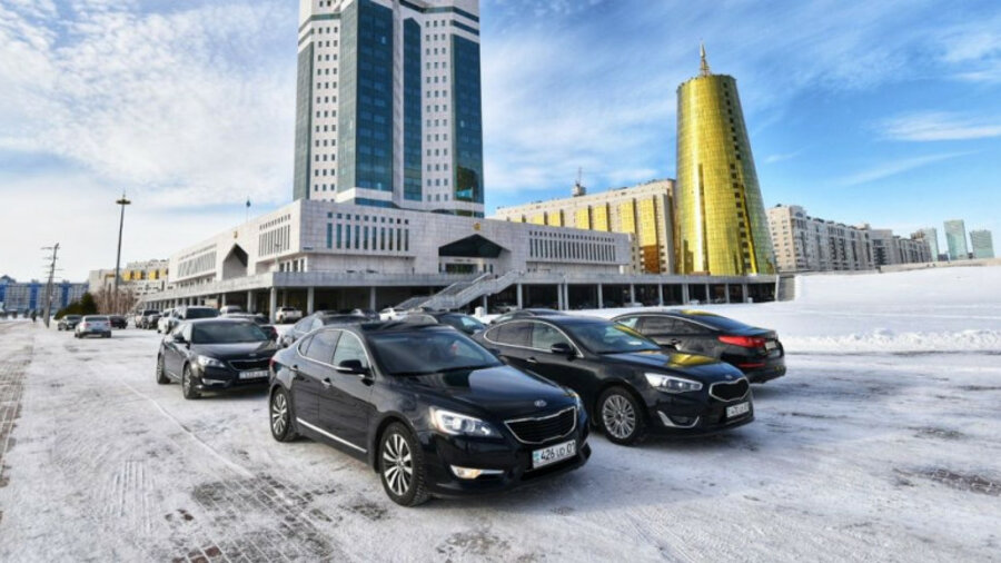 Правительство Казахстана прокомментировало скандал с «поддельными справками» чиновников Украины 