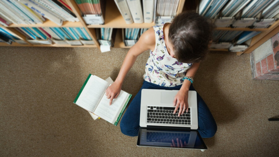 Школьники после каникул могут перейти на онлайн-обучение — глава Минобразования 