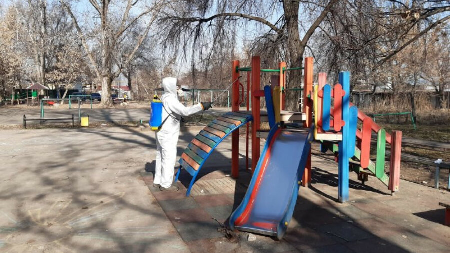 Все парки в Алматы закрыли с 21 марта 