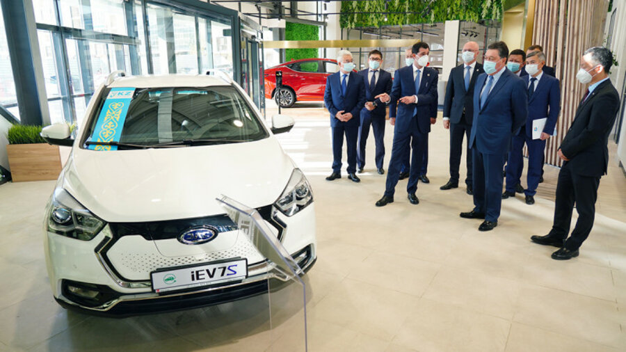 1200 электромобилей произведут в 2021 году в Казахстане 